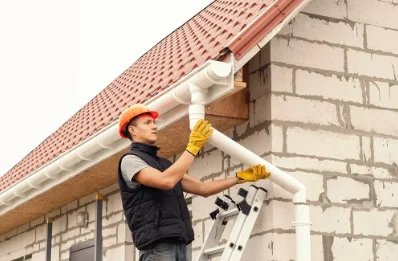Pose et remplacement de gouttières à Linghem